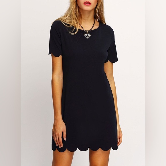 Jenny Boston Dresses & Skirts - Jenny Boston Black Mini T Shirt Dress Scallop Hems Size Large